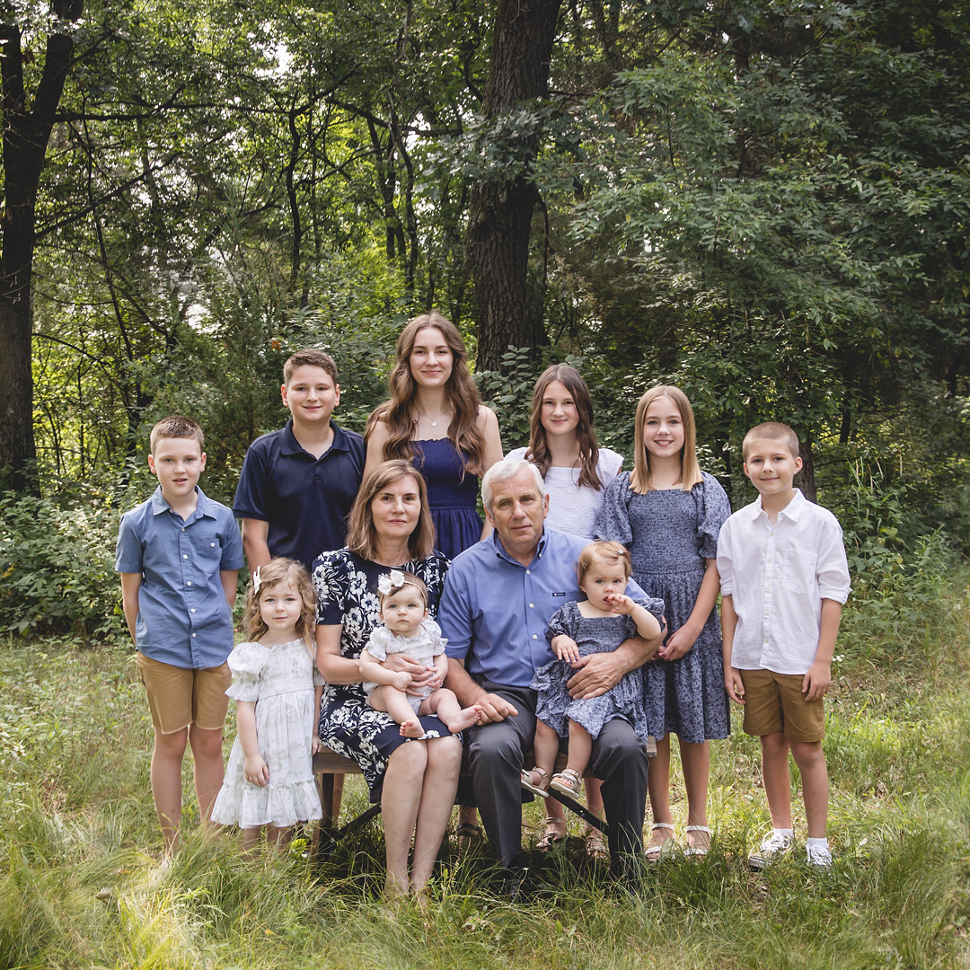 Extended family Portraits Green Lake Wisconsin